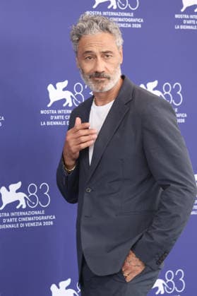 Taika Waititi at the photocall for the film *Place to Be* at the 2026 Venice Biennale, the 83rd Venice International Film Festival, at the Palazzo del Casino in Venice, September 9, 2026 Foto:xD.xBedrosianx xFuturexImagex place_6940
