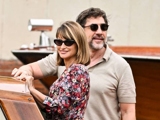 IPA88312650 - Venice, 83rd Venice International Film Festival 2026 - Day 8 - Arrivals at the Excelsior Hotel pier - Pictured: Penelope Cruz, Javier Bardem  Copyright: xSimonexComix xPoolxPhotoxEventsx08x IPA88312650