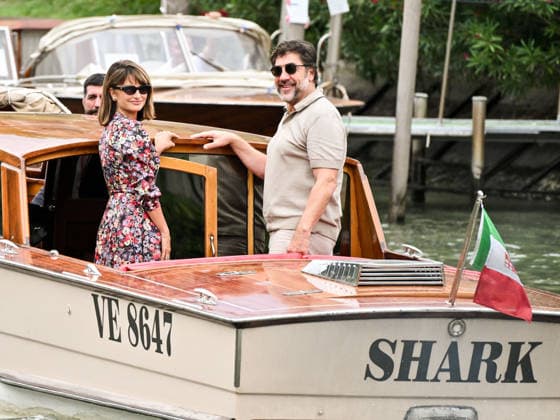 IPA88312661 - Venice, 83rd Venice International Film Festival 2026 - Day 8 - Arrivals at the Excelsior Hotel pier - Pictured: Penelope Cruz, Javier Bardem  Copyright: xSimonexComix xPoolxPhotoxEventsx08x IPA88312661