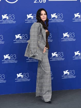 IPA88314401 - Venice, 83rd Venice International Film Festival 2026 - Day 8 - Photocall for *Il Fuoco che ti porti dentro* - Pictured: Ivana Lotito  Copyright: xAlbertoxTerenghix xPoolxPhotoxEventsx08x IPA88314401
