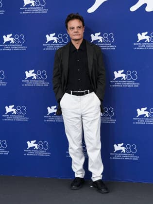 IPA88314410 - Venice, 83rd Venice International Film Festival 2026 - Day 8 - Photocall for *Il Fuoco che ti porti dentro* - Pictured: Lino Musella  Copyright: xAlbertoxTerenghix xPoolxPhotoxEventsx08x IPA88314410