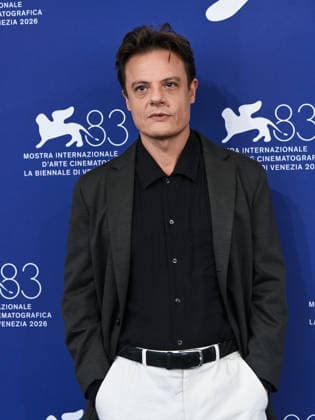 IPA88314416 - Venice, 83rd Venice International Film Festival 2026 - Day 8 - Photocall for *Il Fuoco che ti porti dentro* - Pictured: Lino Musella  Copyright: xAlbertoxTerenghix xPoolxPhotoxEventsx08x IPA88314416