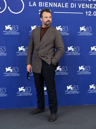 IPA88314714 - Venice, 83rd Venice International Film Festival 2026 - Day 8 - Photocall for *Il Fuoco che ti porti dentro* - Pictured: Edoardo De Angelis  Copyright: xAlbertoxTerenghix xPoolxPhotoxEventsx08x IPA88314714