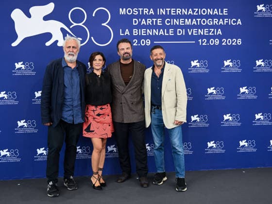 IPA88314720 - Venice, 83rd Venice International Film Festival 2026 - Day 8 - Photocall for *Il Fuoco che ti porti dentro* - Pictured: Francesco Piccolo, Ilaria Macchia, Edoardo De Angelis, Antonio Franchini  Copyright: xAlbertoxTerenghix xPoolxPhotoxEventsx08x IPA88314720