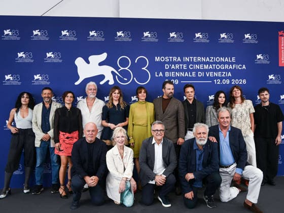 IPA88314702 - Venice, 83rd Venice International Film Festival 2026 - Day 8 - Photocall for *Il Fuoco che ti porti dentro* - Pictured: the cast  Copyright: xAlbertoxTerenghix xPoolxPhotoxEventsx08x IPA88314702