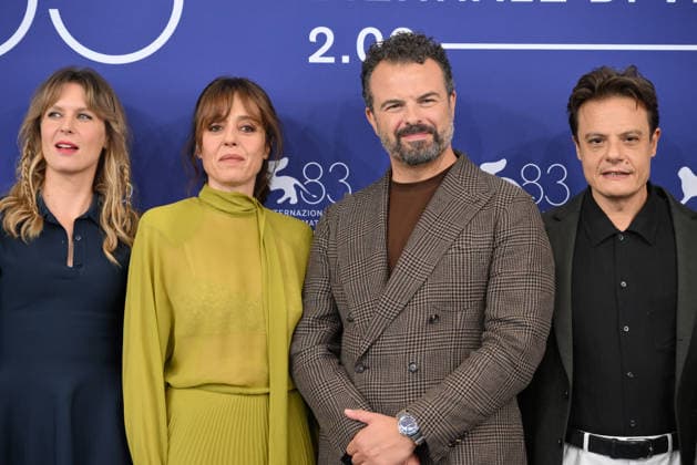 September 9, 2026, Venice, Rome, Italy: Elena Radonicich, Vanessa Scalera, director Edoardo De Angelis, and Lino Musella during the photocall for the film The Fire You Carry Inside, at the 83rd Venice Film Festival. Venice, September 9, 2026 Venice Italy - ZUMAa289 20260909_zia_a289_153 Copyright: xMariaxLauraxAntonellix xAgfx
