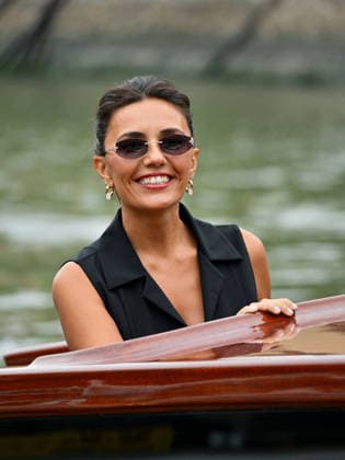 IPA88315319 - Venice, 83rd Venice International Film Festival 2026 - Day 8. Arrivals at the Hotel Excelsior pier. Pictured: Serena Rossi  Copyright: xManuelexMangiarottix xPoolxPhotoxEventsx08x IPA88315319
