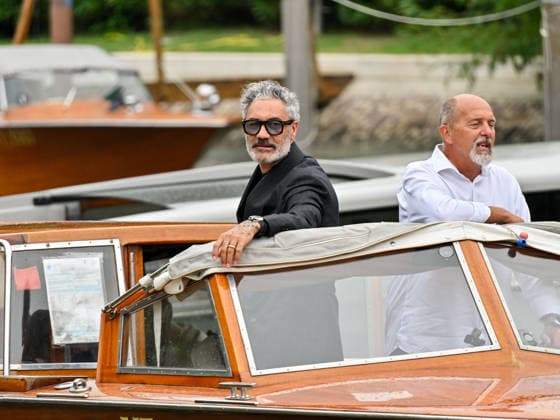 IPA88317174 - Venice, 83rd Venice International Film Festival 2026 - Day 8. Arrivals at the Hotel Excelsior pier. Pictured: Taika Waititi  Copyright: xManuelexMangiarottix xPoolxPhotoxEventsx08x IPA88317174
