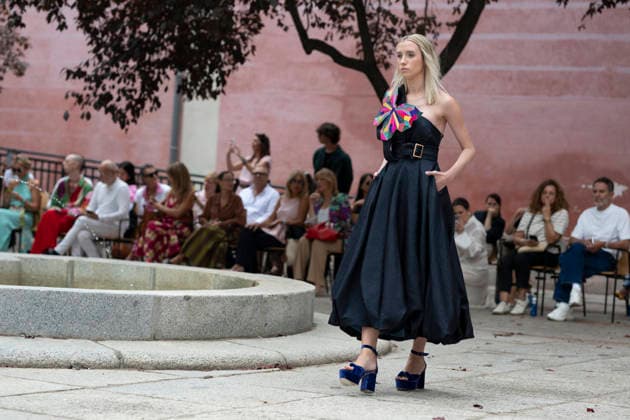 September 9, 2026, Madrid, Spain: A model parades with Maria Lafuente design during the OMODA Fashion Week Madrid at Jardines Sabatini Madrid. Madrid Spain  - ZUMAs197 20260909_aaa_s197_130 Copyright: xAtilanoxGarciax
