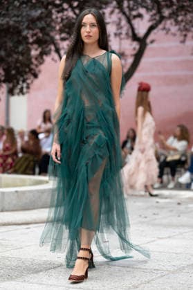 September 9, 2026, Madrid, Spain: A model parades with Maria Lafuente design during the OMODA Fashion Week Madrid at Jardines Sabatini Madrid. Madrid Spain  - ZUMAs197 20260909_aaa_s197_152 Copyright: xAtilanoxGarciax