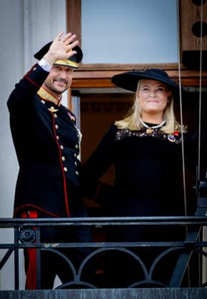 09-09-2026 Norway King Haakon and Queen Mette-Marit after the funeral of King Harald on the balcony at the Royal palace in Oslo. Â  Copyright: xPPEx