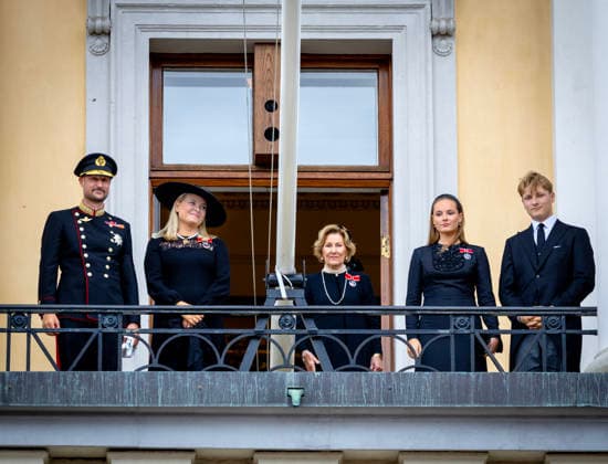 09-09-2026 Norway King Haakon and Queen Mette-Marit and Queen Sonja and Princess Ingrid Alexandra and Prince Sverre Magnus after the funeral of King Harald on the balcony at the Royal palace in Oslo. Â  Copyright: xPPEx