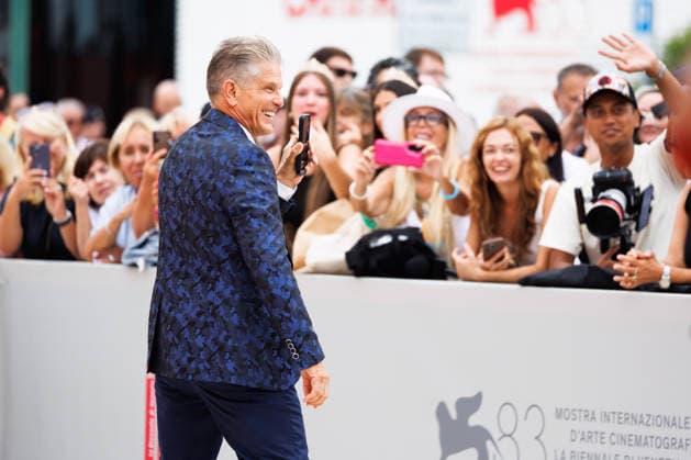 News - Dau Red Carpet - The 83rd Venice International Film Festival Clayton Norcross attends the Dau Screening during the 83rd Venice International Film Festival at Sala Grande on September 09, 2026 in Venice, Italy. Photo: Cinzia Camela. Lido di Venezia Palazzo del Cinema Italy Copyright: xCinziaxCamelax xLiveMediax LPN_2660357