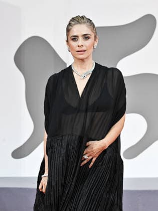 IPA88320816 - Venice, 83rd Venice International Film Festival 2026 - Night 8. Red Carpet for the film UN BON PETIT SOLDAT. Pictured: Greta Scarano  Copyright: xSimonexComix xPoolxPhotoxEventsx08x IPA88320816