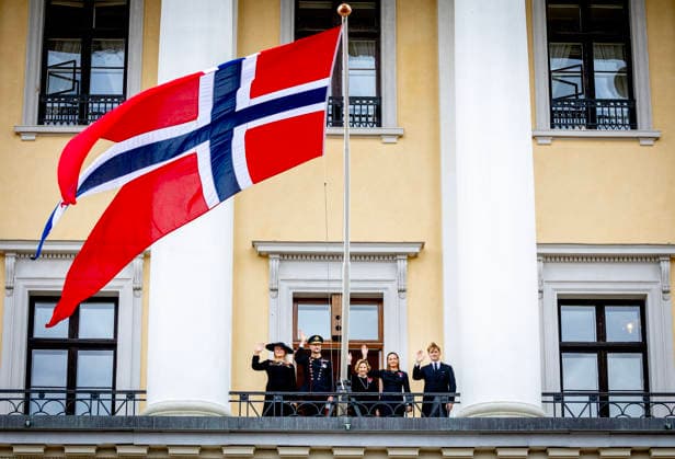 09-09-2026 Norway King Haakon and Queen Mette-Marit and Queen Sonja and Princess Ingrid Alexandra and Prince Sverre Magnus after the funeral of King Harald on the balcony at the Royal palace in Oslo. Â  Copyright: xPPEx