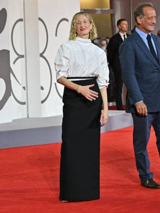 IPA88323133 - Venice, 83rd Venice International Film Festival 2026 - Night 8. Red Carpet for the film UN BON PETIT SOLDAT. Pictured: Alba Rohrwacher  Copyright: xManuelexMangiarottix xPoolxPhotoxEventsx08x IPA88323133