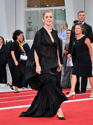 IPA88320781 - Venice, 83rd Venice International Film Festival 2026 - Night 8. Red Carpet for the film UN BON PETIT SOLDAT. Pictured: Greta Scarano  Copyright: xManuelexMangiarottix xPoolxPhotoxEventsx08x IPA88320781