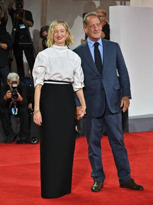 IPA88323108 - Venice, 83rd Venice International Film Festival 2026 - Night 8. Red Carpet for the film UN BON PETIT SOLDAT. Pictured: Alba Rohrwacher and Vincent Lindon  Copyright: xManuelexMangiarottix xPoolxPhotoxEventsx08x IPA88323108