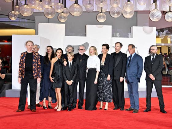 IPA88323908 - Venice, 83rd Venice International Film Festival 2026 - Night 8. Red Carpet for the film UN BON PETIT SOLDAT. Pictured: the cast  Copyright: xSimonexComix xPoolxPhotoxEventsx08x IPA88323908