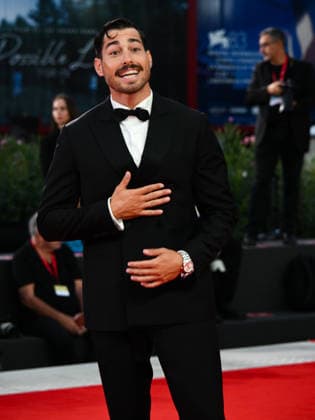 IPA88324965 - Venice, 83rd Venice International Film Festival 2026 - Night 8. Red carpet event for the film UN BON PETIT SOLDAT. Pictured: Luca Vezil  Copyright: xAlbertoxTerenghi PoolxPhotoxEvenx xPoolxPhotoxEventsx08x IPA88324965