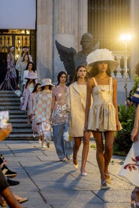 Dolores Promesas × Duyos Fashion Show in Madrid Several models during the Dolores Promesas × Duyos fashion show at the National Archaeological Museum on September 9, 2026, in Madrid, Spain. This will mark the debut of Juan Duyos’s first collection as creative director of Dolores Promesas. The collection is titled Lola and is designed specifically for special occasions, celebrations, and the red carpet, reviving the most sophisticated spirit of the brand’s former Heaven line. SEPTEMBER 9, 2026 FASHION SHOW DUYOS DOLORES PROMESAS CLOTHING LOLA COLLECTION MODEL Madrid Madrid, Spain  Copyright: xRicardoxRubiox 7761717