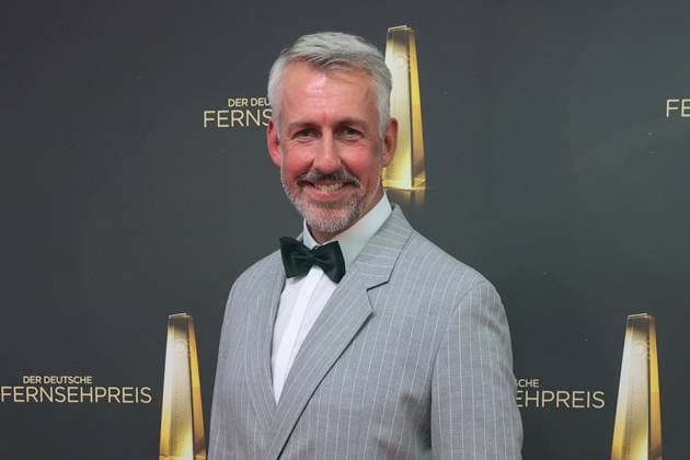 Sebastian Pufpaff arrives for the annual German Television Awards (Deutscher Fernsehpreis) at the Confex Center on September 9, 2026, in Cologne, Germany—the annual German Television Awards (Deutscher Fernsehpreis) in Cologne, Germany