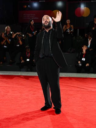 IPA88331054 - Venice, 83rd Venice International Film Festival 2026 - Night 8. Red Carpet for the film *IL FUOCO CHE TI PORTI DENTRO* In the photo: Giuliano Sangiorgi  Copyright: xAlbertoxTerenghi PoolxPhotoxEvenx xPoolxPhotoxEventsx08x IPA88331054