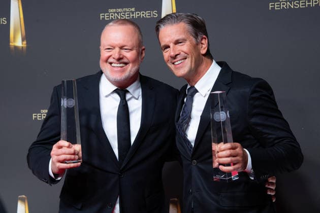 Award winners Stefan RAAB and Markus LANZ (from left) take a selfie with a smartphone at the German Television Award ceremony, The German Television Award 2026, German Television Award 2026 at Confex Cologne, on September 9, 2025
