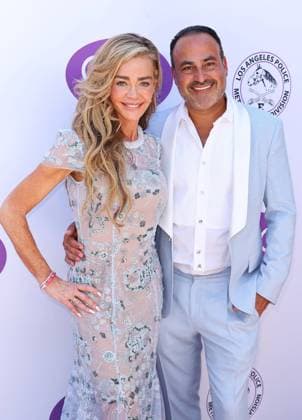The 8th Annual Daytime Beauty Awards in Los Angeles The 8th Annual Daytime Beauty Awards at Grand Venue in Los Angeles, California on 9 9 26. 09 Sep 2026 Pictured: Denise Richards, Dr Ben Talei.  Copyright: xThexMegaxAgencyxRiverx xMEGAx