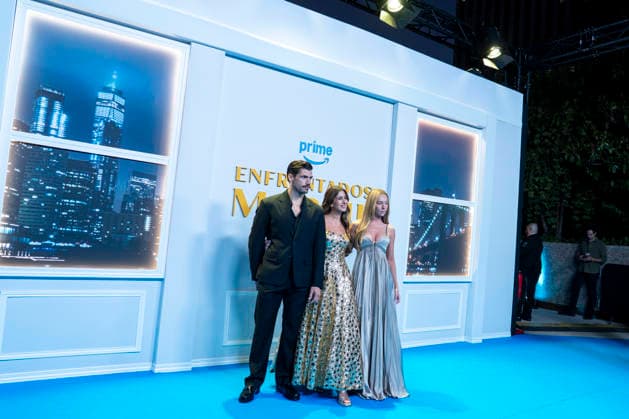 Ester Expósito, Hugo Diego García and Mercedes Ron, pose at today s premiere Enfrentados Marfil. September 09, 2026. (20260909205)
