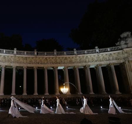 September 9, 2026: September 9, 2026 (Madrid) Parade on the occasion of the World Fashion Week in Madrid by the designer Silvia Fernandez in the vicinity of the Monument of Alfonso XII in the heart of the Retiro Garden of the capital of Spain. - ZUMAc161 20260909_zap_c161_027 Copyright: xLorenzoxCarnerox