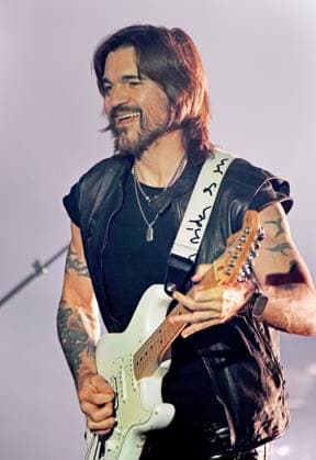 Juanes on stage for Juanes North America Concert Tour 2026, Coca-Cola Roxy, Atlanta, GA, September 09, 2026. Photo By: Derek Storm Everett Collection Juanes North America Concert Tour 2026 PUBLICATIONXNOTxINxCANxCHNxFRAxITAxJPNxNORxPOLxRUSxESPxUKxUSA