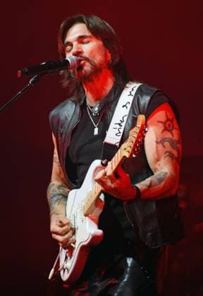 Juanes on stage for Juanes North America Concert Tour 2026, Coca-Cola Roxy, Atlanta, GA, September 09, 2026. Photo By: Derek Storm Everett Collection Juanes North America Concert Tour 2026 PUBLICATIONXNOTxINxCANxCHNxFRAxITAxJPNxNORxPOLxRUSxESPxUKxUSA