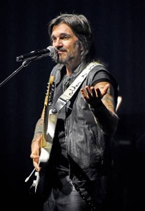 Juanes on stage for Juanes North America Concert Tour 2026, Coca-Cola Roxy, Atlanta, GA, September 09, 2026. Photo By: Derek Storm Everett Collection Juanes North America Concert Tour 2026 PUBLICATIONXNOTxINxCANxCHNxFRAxITAxJPNxNORxPOLxRUSxESPxUKxUSA