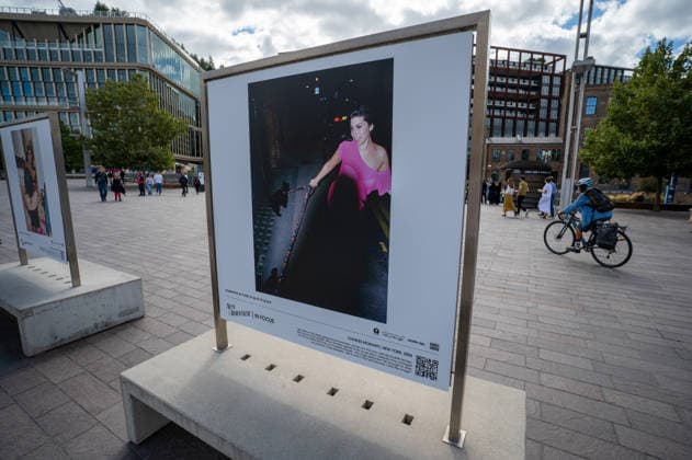 September 9, 2026, London, United Kingdom: A portrait of Amy Winehouse by photographer, Charles Moriarty taken in 2003 is seen displayed as part of the ˜Amy Winehouse. Visitors view ˜Amy Winehouse: In Focus™, a free outdoor photography exhibition at Granary Square and King™s Boulevard in King™s Cross, London. The exhibition features defining and previously unseen photographs of the late singer, offering an intimate portrait of her life and career and marking 20 years since the release of her acclaimed album ˜Back to Black™. The exhibition runs from 1 September to 15 October 2026. London United Kingdom - ZUMAs197 20260909_aaa_s197_590 Copyright: xJamesxWilloughbyx