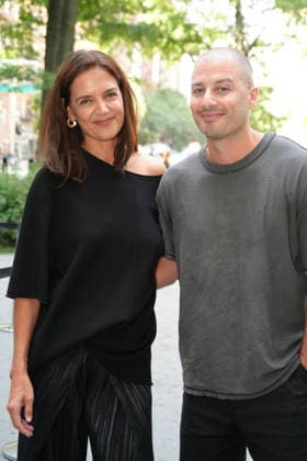 September 9, 2026, New York, Ny, USA: KATIE HOLMES and JASON BARD YARMOSKY attend the Cult Gaia Fashion Show,.The Gilder Center at the American Museum of Natural History, NYC.September 9, 2026. . Cult Gaia Fashion Show,.The Gilder Center at the American Museum of Natural History, NYC.September 9, 2026. New York USA - ZUMAms4_ 20260909_faf_ms4_016 Copyright: xSoniaxMoskowitzxGordonx