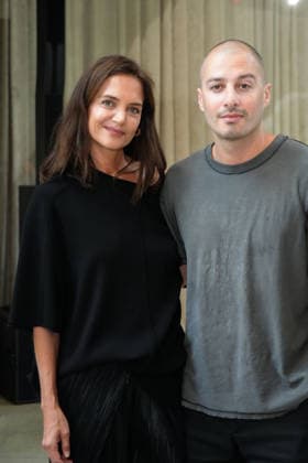 September 9, 2026, New York, Ny, USA: KATIE HOLMES and JASON BARD YARMOSKY attend the Cult Gaia Fashion Show,.The Gilder Center at the American Museum of Natural History, NYC.September 9, 2026. . Cult Gaia Fashion Show,.The Gilder Center at the American Museum of Natural History, NYC.September 9, 2026. New York USA - ZUMAms4_ 20260909_faf_ms4_017 Copyright: xSoniaxMoskowitzxGordonx