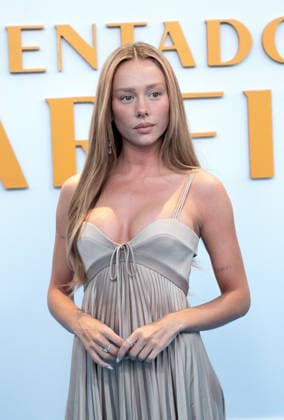 Spanish actress Ester Exposito, Kylian Mbappé s girlfriend, attends the premiere of her latest movie, Enfrentados Marfil, at the Complejo Azca in Madrid on September 9, 2026, in Madrid, Spain.  Copyright: xLALOxYASKYx xBESTIMAGExLALOxYASKYx xBESTIMAGEx