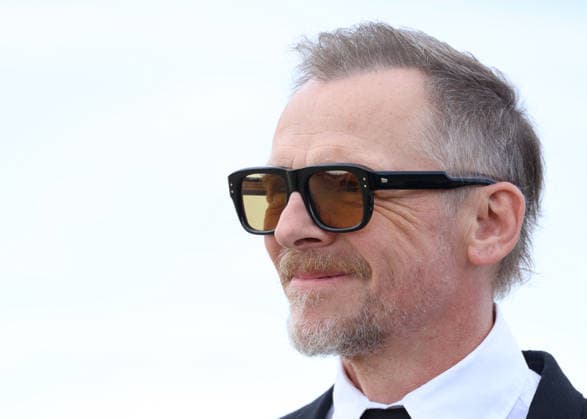 Simon Pegg at the photocall for the film *Only What We Carry* during the 52nd edition of the Deauville American Film Festival on September 9, 2026. Denis Guignebourg, Bestimage. Photocall for the film *Only What We Carry* at the 52nd edition of the Deauville American Film Festival on September 9, 2026, Deauville, France  Copyright: xDenisxGuignebourgx xBestimagexDenisxGuignebourgx xBestimagex
