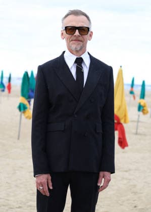 Simon Pegg at the photocall for the film *Only What We Carry* during the 52nd edition of the Deauville American Film Festival on September 9, 2026. Denis Guignebourg, Bestimage. Photocall for the film *Only What We Carry* at the 52nd edition of the Deauville American Film Festival on September 9, 2026, Deauville, France  Copyright: xDenisxGuignebourgx xBestimagexDenisxGuignebourgx xBestimagex