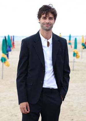 Liam Hellmann at the photocall for the film *Only What We Carry* during the 52nd edition of the Deauville American Film Festival on September 9, 2026. Denis Guignebourg, Bestimage. Photocall for the film *Only What We Carry* at the 52nd edition of the Deauville American Film Festival on September 9, 2026, Deauville, France  Copyright: xDenisxGuignebourgx xBestimagexDenisxGuignebourgx xBestimagex