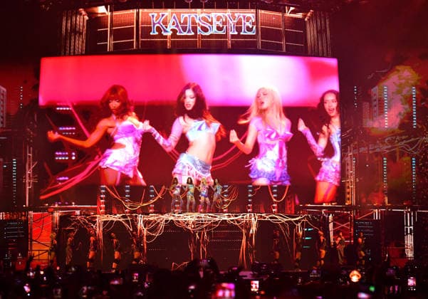 Katseye is making a grand return with their The WildWorld Tour at the Accor Arena Bercy in Paris on September 9, 2026. Veeren Ramsamy, Bestimage. Katseye makes a grand return with their The WildWorld Tour at the Accor Arena Bercy in Paris on September 9, 2026.  Copyright: xVEERENx xBESTIMAGExVEERENx xBESTIMAGEx