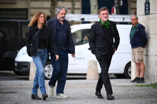 Jean-Paul Rappeneau Funeral - Paris Jean-Paul Rouve during the funeral of Jean-Paul Rappeneau, French director and screenwriter, at the Saint-Sulpice church in Paris, France, on September 10, 2026. The director of Cyrano de Bergerac, Jean-Paul Rappeneau, has died at the age of 94. Photo by Eliot Blondet ABACAPRESS.COM Paris France  Copyright: xBlondetxEliot ABACAx