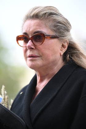 Jean-Paul Rappeneau Funeral - Paris Catherine Deneuve during the funeral of Jean-Paul Rappeneau, French director and screenwriter, at the Saint-Sulpice church in Paris, France, on September 10, 2026. The director of Cyrano de Bergerac, Jean-Paul Rappeneau, has died at the age of 94. Photo by Eliot Blondet ABACAPRESS.COM Paris France  Copyright: xBlondetxEliot ABACAx