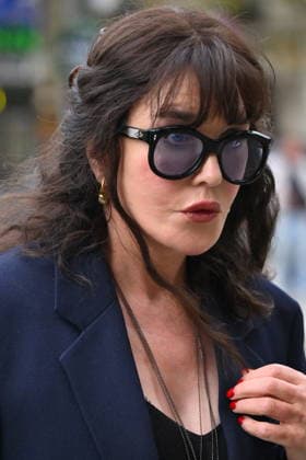 Jean-Paul Rappeneau Funeral - Paris Isabelle Adjani during the funeral of Jean-Paul Rappeneau, French director and screenwriter, at the Saint-Sulpice church in Paris, France, on September 10, 2026. The director of Cyrano de Bergerac, Jean-Paul Rappeneau, has died at the age of 94. Photo by Eliot Blondet ABACAPRESS.COM Paris France  Copyright: xBlondetxEliot ABACAx