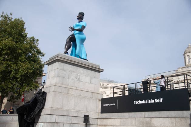 Fourth Plinth Unveiling at Trafalgar Square, London, UK - 10 September, 2026 A general view of Lady in Blue by American Artist Tschabalala Self as it is unveiled on the Fourth Plinth at Trafalgar Square, London, England, UK on Thursday 10 September, 2026., Credit:Justin Ng Avalon UK, England, London, Trafalgar Square Copyright: xJustinxNgx xAvalonx 1133037738