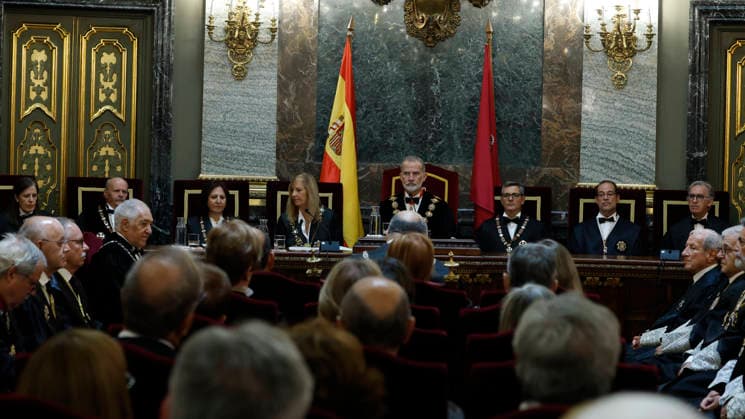 Spain s King Felipe VI (C) chairs the opening ceremony of the Judicial Year at the Supreme Court in Madrid, Spain, 10 September 2026. Judicial Year opening ceremony in Madrid !ACHTUNG: NUR REDAKTIONELLE NUTZUNG!  Copyright: xJ.J.Guillenx GRAF3515 20260910-55021357212_1