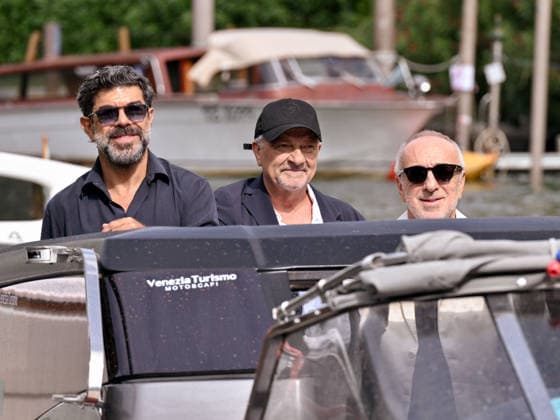 IPA88347985 - Venice, 83rd Venice International Film Festival 2026 - Day 9 - Arrivals at the Excelsior Hotel™s pier - Pictured: Pierfrancesco Favino, Giovanni Veronesi, Silvio Orlando  Copyright: xSimonexComix xPoolxPhotoxEventsx08x IPA88347985