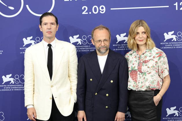 Venice 2026 Un Peu Avant Minuit Photocall NB Melvil Poupaud, director Nicolas Pariser, Chiara Mastroianni attending the Un Peu Avant Minuit Photocall as part of the 83th Venice International Film Festival at the Lido in Venice, Italy on September 10, 2026. Photo by Nasser Berzane ABACAPRESS.COM Venice Italy  Copyright: xBerzanexNasser ABACAx