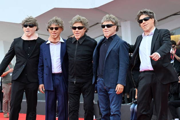 Entertainment Bilder des Tages September 10, 2026, Venice, Rome, Italy: Marco Pianigiani, Francesco Carrozzini, Renzo Rosso, Lorenzo Mieli, and Roberto Beragnoli wear masks on the red carpet for the film Be Brave, at the 83rd Venice Film Festival. Venice, September 10, 2026 Venice Italy - ZUMAa289 20260910_zia_a289_101 Copyright: xMariaxLauraxAntonellix xAgfx
